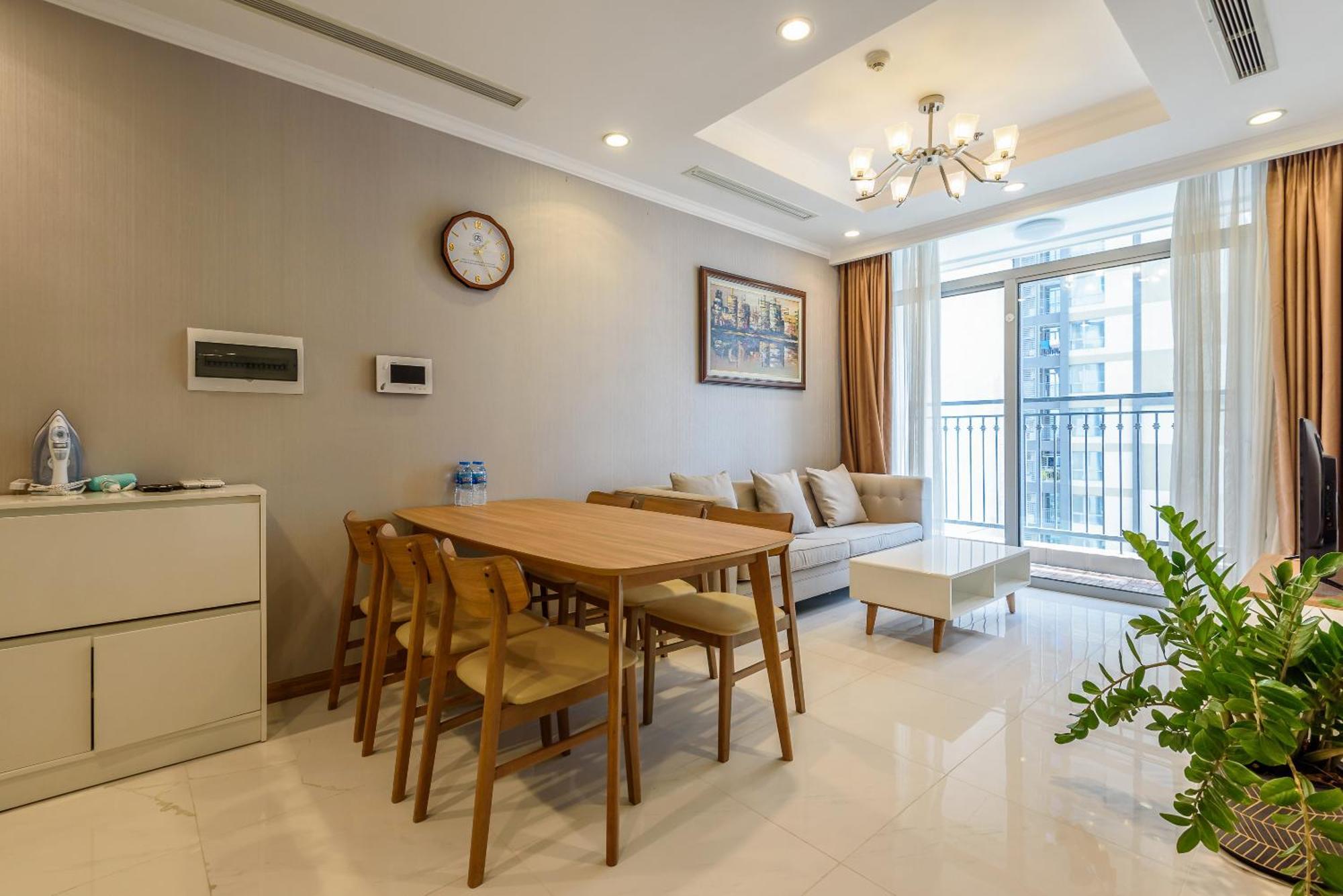 Chao Nest - Vinhomes Apartment